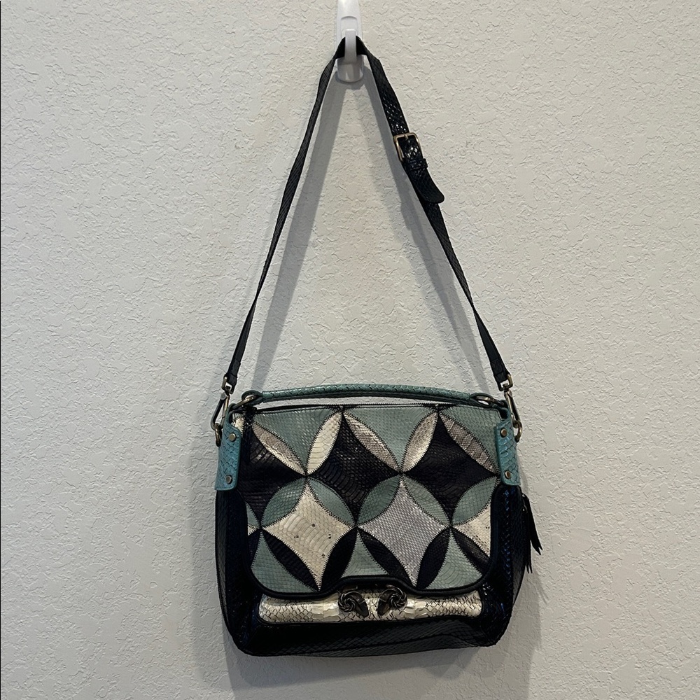 Derek Lam’s Spring 2012 Handbag Made From Python - Picture 2 of 16